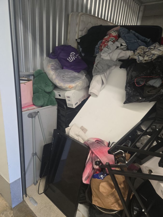 7 x 10 storage unit in Baltimore, MD