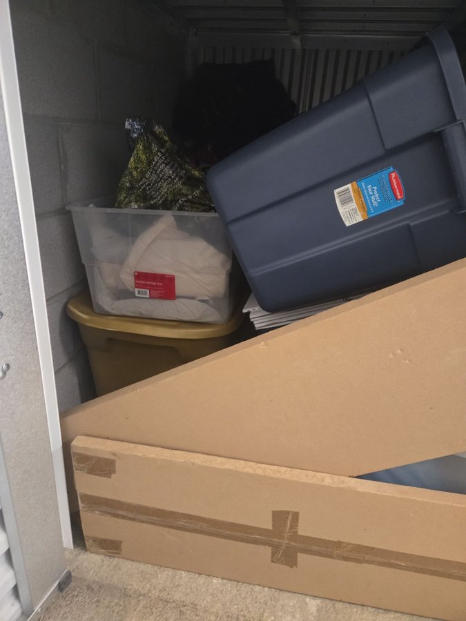 5 x 5 storage unit in Baltimore, MD