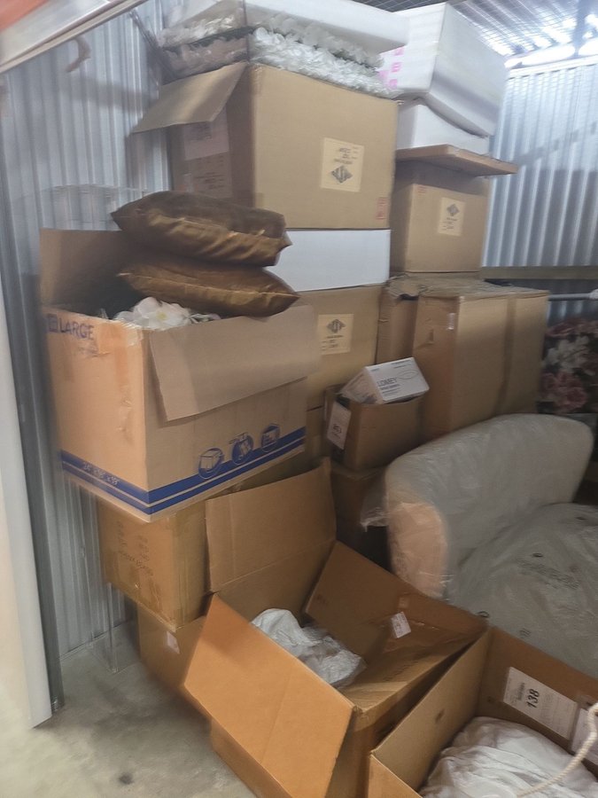 10 x 10 storage unit in Silver Spring, MD