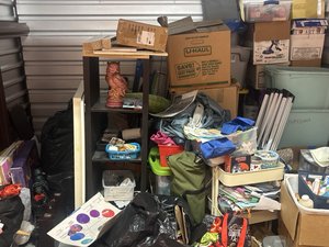 7 x 10 storage unit in Timonium, MD