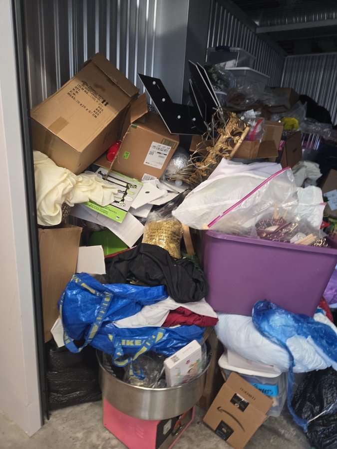 10 x 15 storage unit in Owings Mills, MD