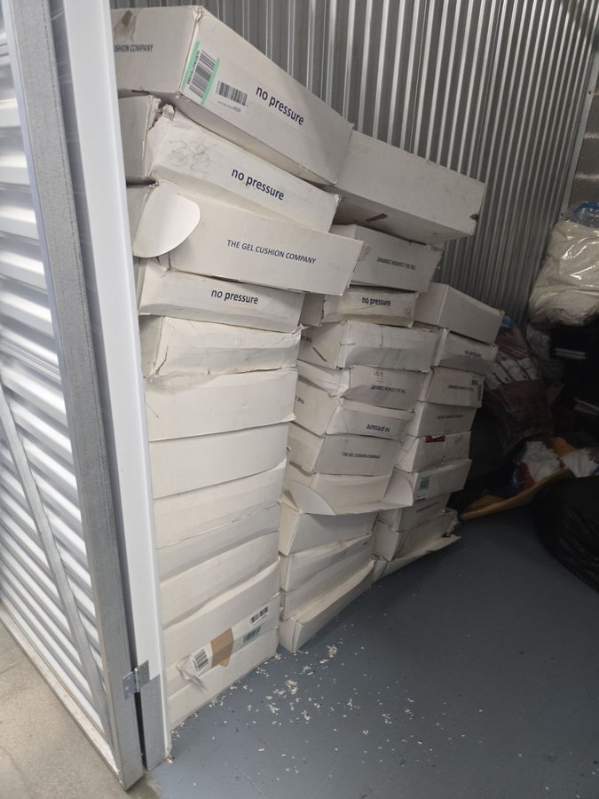 5 x 10 storage unit in Laurel, MD