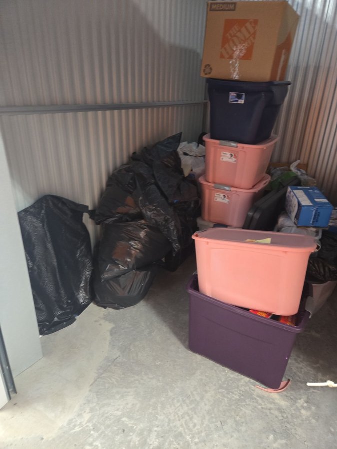 10 x 9 storage unit in Owings Mills, MD