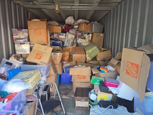 10 x 20 storage unit in Silver Spring, MD