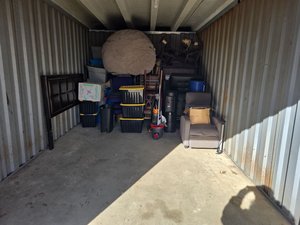 10 x 20 storage unit in Silver Spring, MD