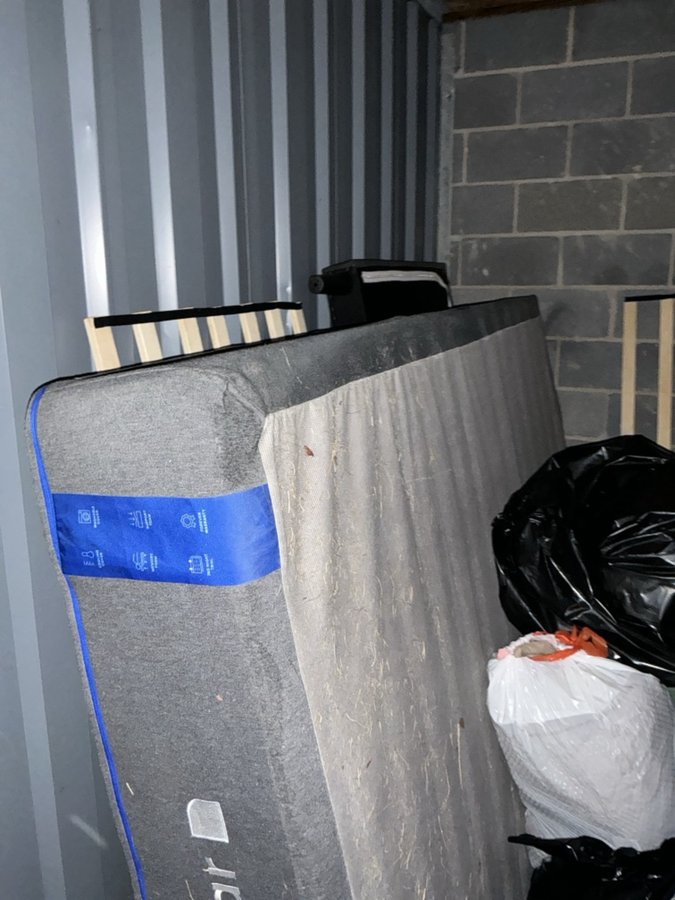 10 x 10 storage unit in Silver Spring, MD