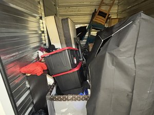 10 x 7 storage unit in Tacoma, WA