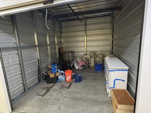 10 x 12 storage unit in Tacoma, WA