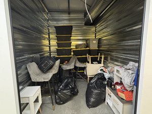 10 x 7 storage unit in Tacoma, WA