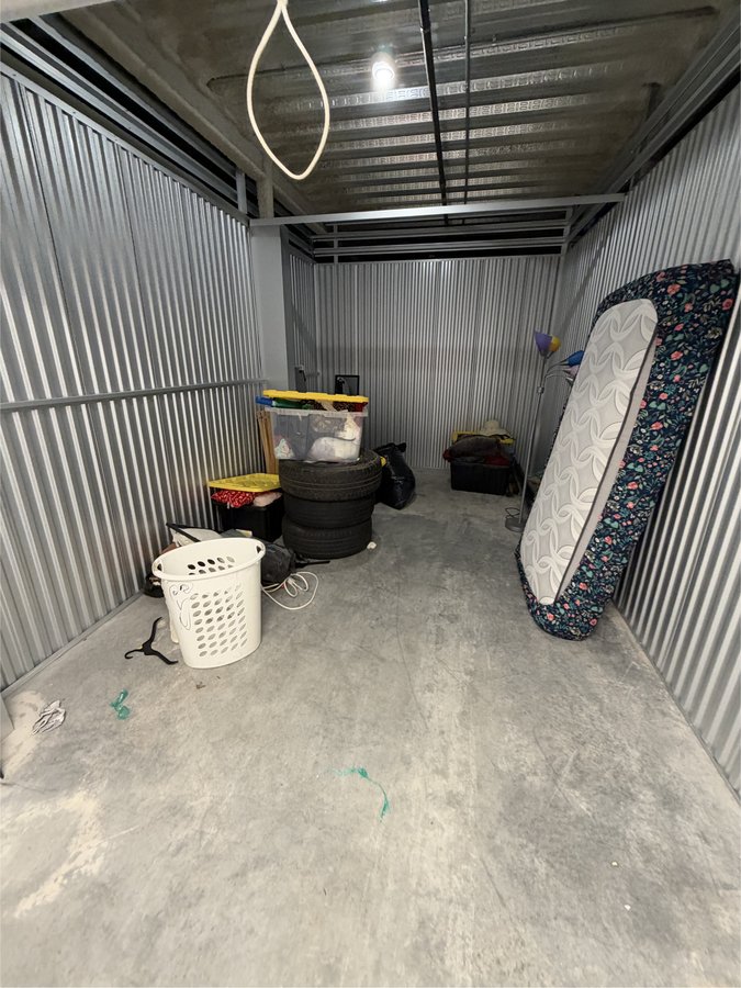 10 x 15 storage unit in Stamford, CT