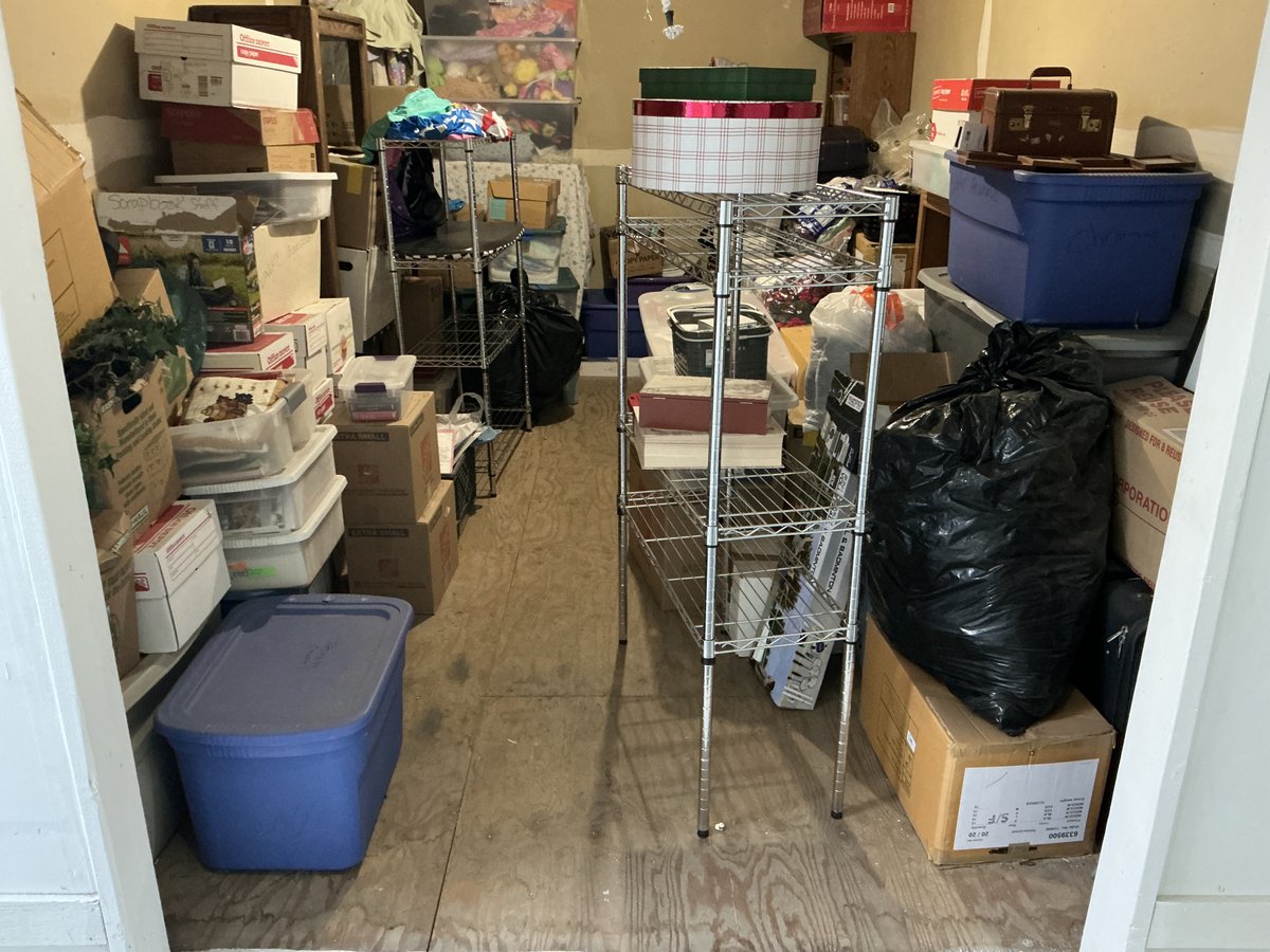 10 x 17 storage unit in Reno, NV