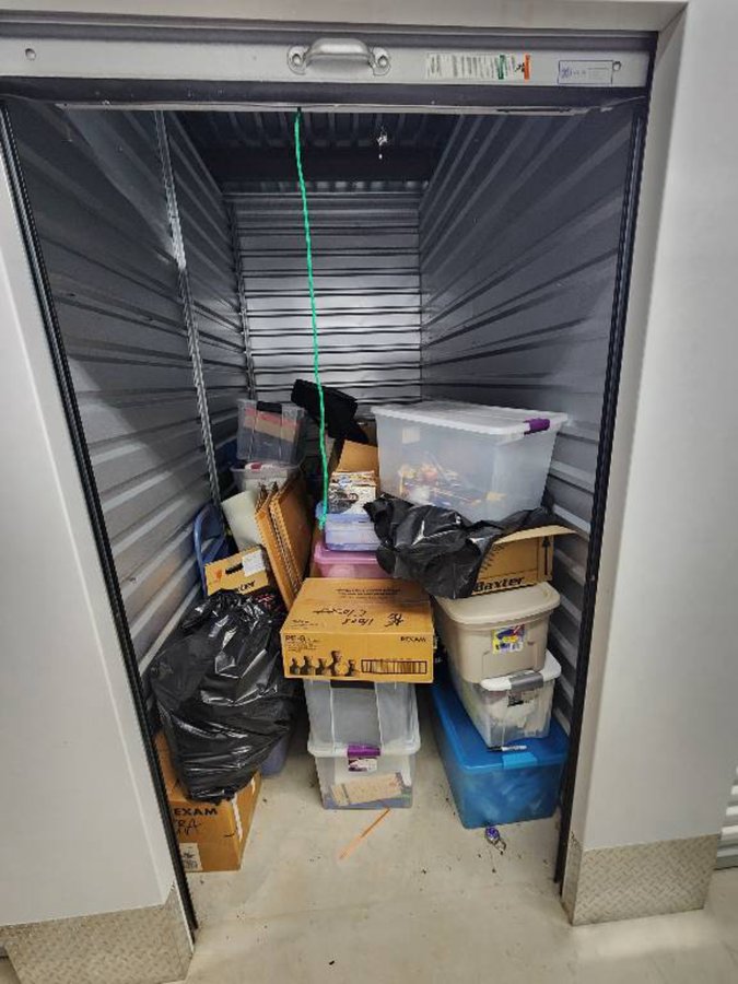 5 x 10 storage unit in Laurel, MD