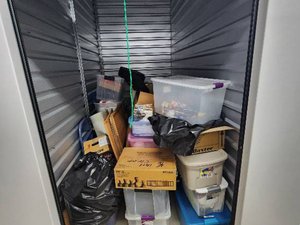 5 x 10 storage unit in Laurel, MD