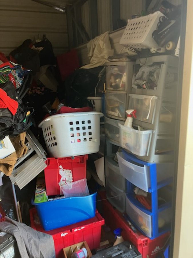 10 x 10 storage unit in Jacksonville, FL