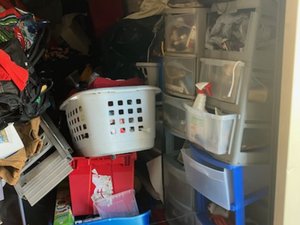 10 x 10 storage unit in Jacksonville, FL