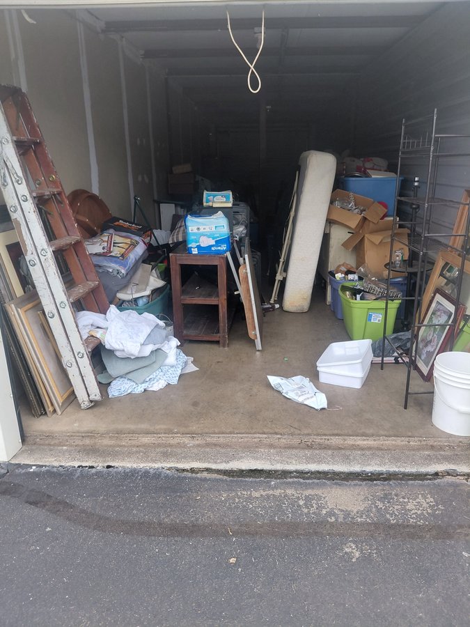 10 x 40 storage unit in Huntsville, AL