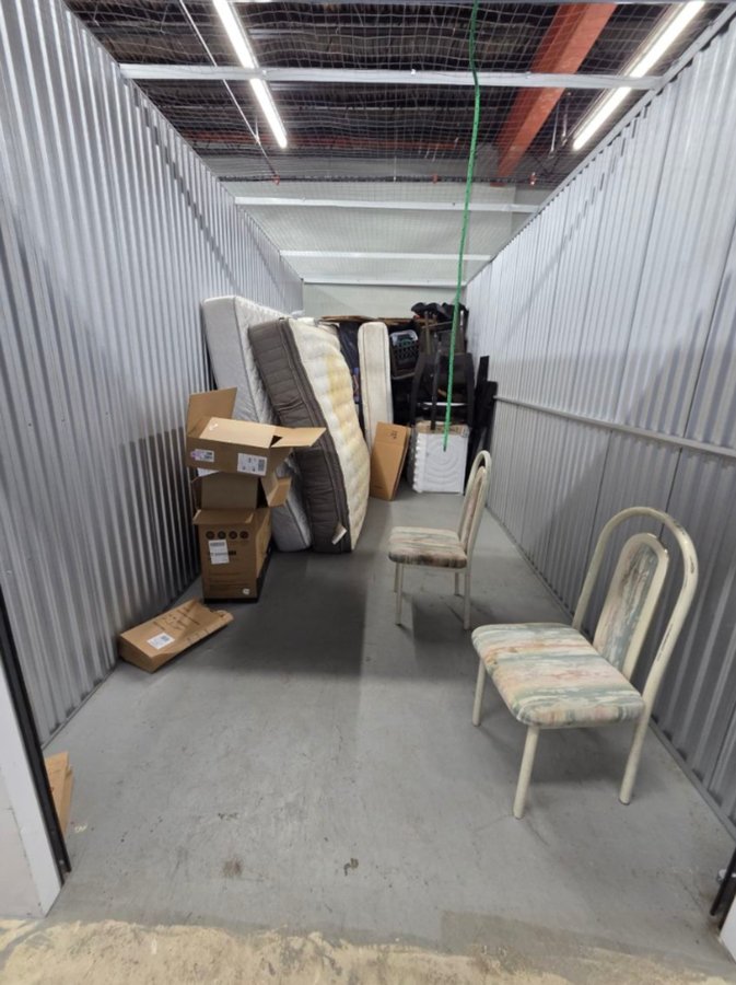10 x 15 storage unit in Hyattsville, MD