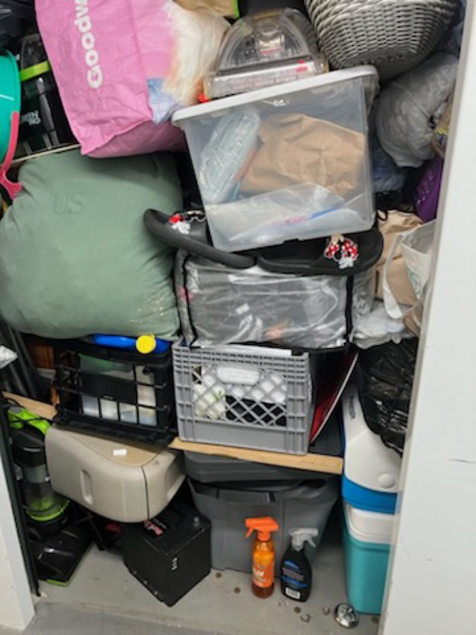 5 x 5 storage unit in Jacksonville, FL