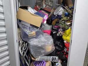 5 x 5 storage unit in Baltimore, MD