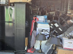 10 x 30 storage unit in Columbia, SC