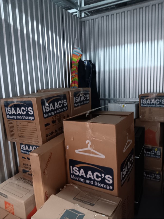 7 x 10 storage unit in Washington, DC