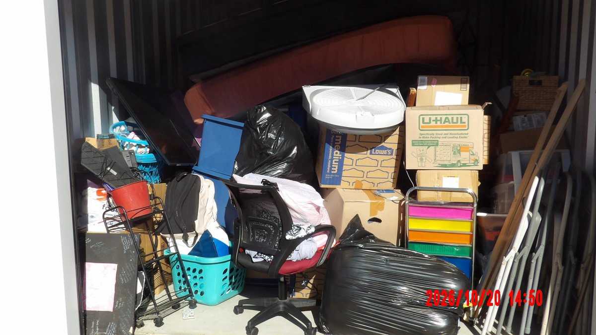 10 x 12 storage unit in Clarksville, TN