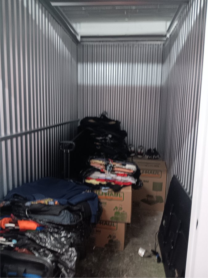 5 x 10 storage unit in Washington, DC