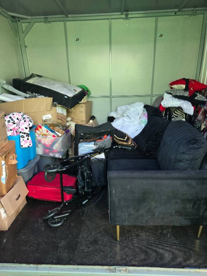 8 x 10 storage unit in Cincinnati, OH