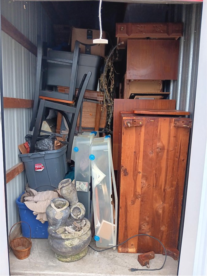 5 x 10 storage unit in Anderson, IN