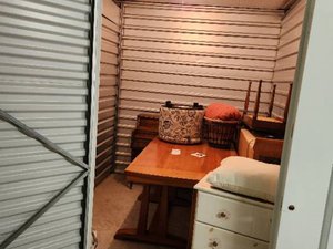 7 x 10 storage unit in Houston, TX
