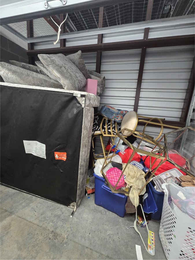 10 x 5 storage unit in Sandy Springs, GA