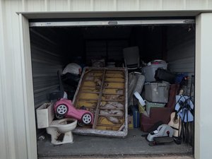 10 x 20 storage unit in Sanford, NC