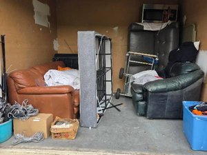 10 x 10 unit in San Antonio