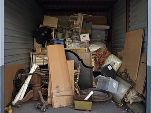 10 x 15 storage unit in Millersville, MD