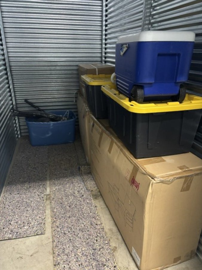 5 x 10 storage unit in Charlotte, NC