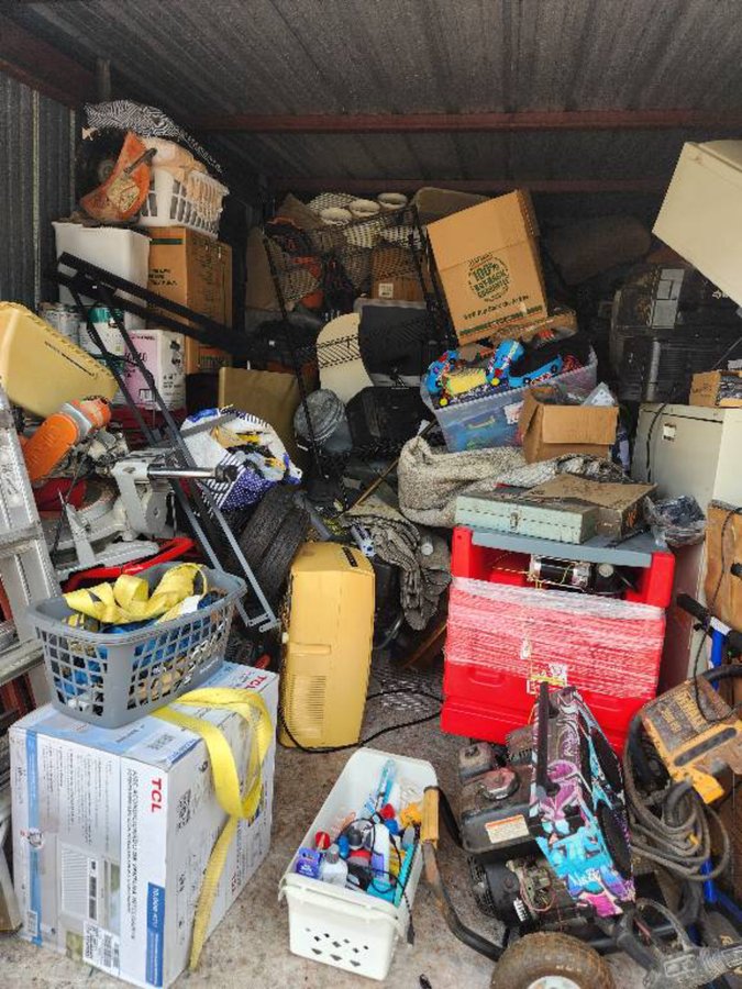 10 x 30 storage unit in Houston, TX