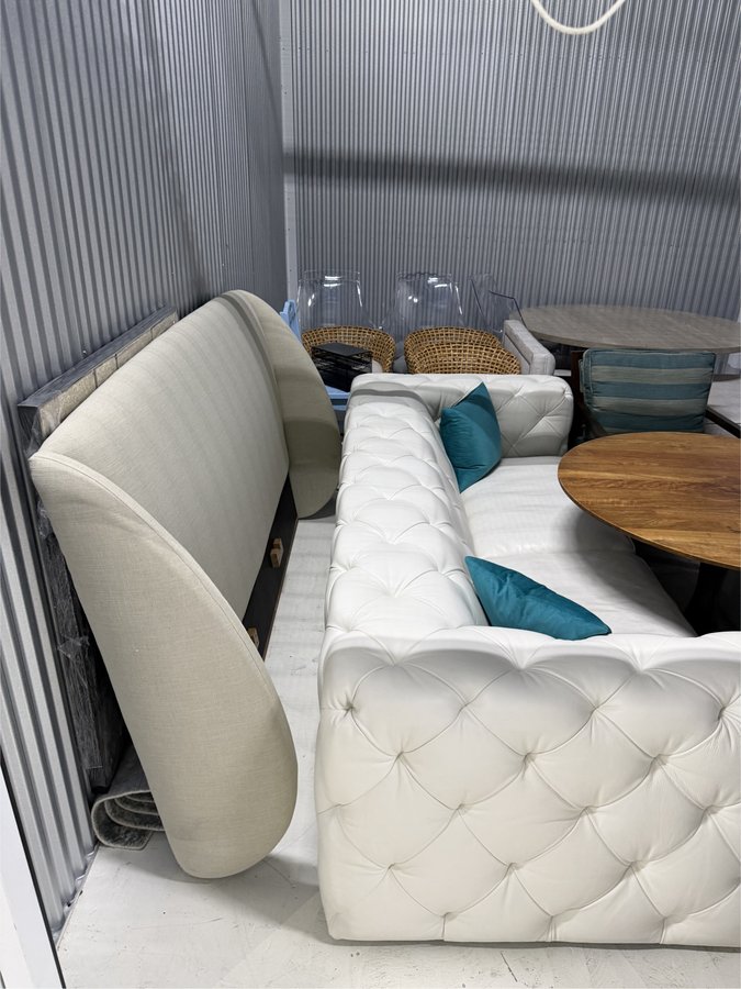 8 x 16 storage unit in St Petersburg, FL