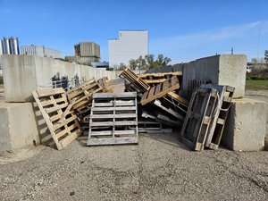 10 x 10 storage unit in Rochester, MN