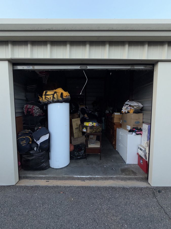10 x 20 storage unit in Sanford, NC