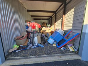 10 x 20 storage unit in Philadelphia, PA