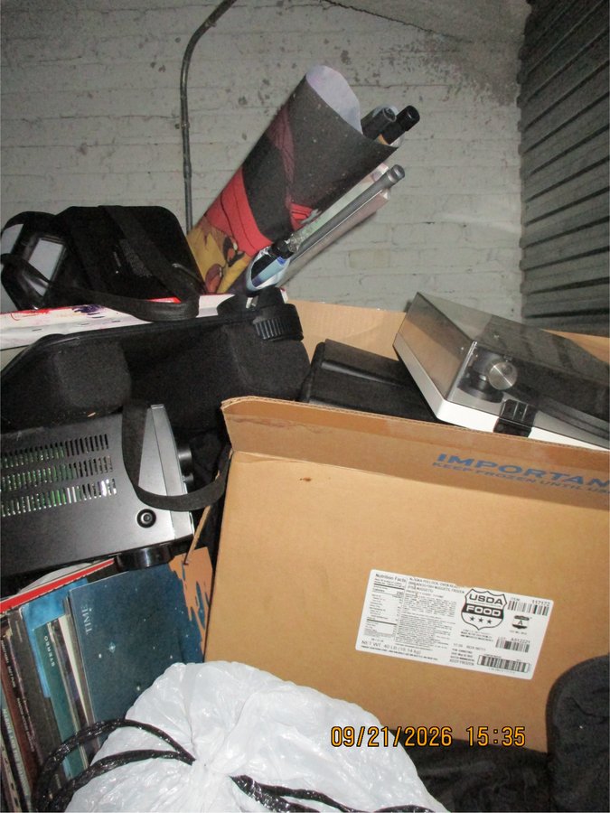 5 x 5 storage unit in Brooklyn, NY