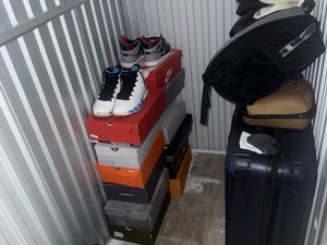 18 x 3 storage unit in Zion, IL