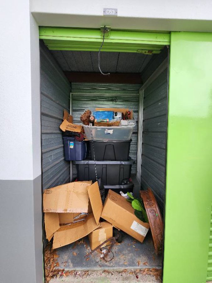 5 x 15 storage unit in Plant City, FL