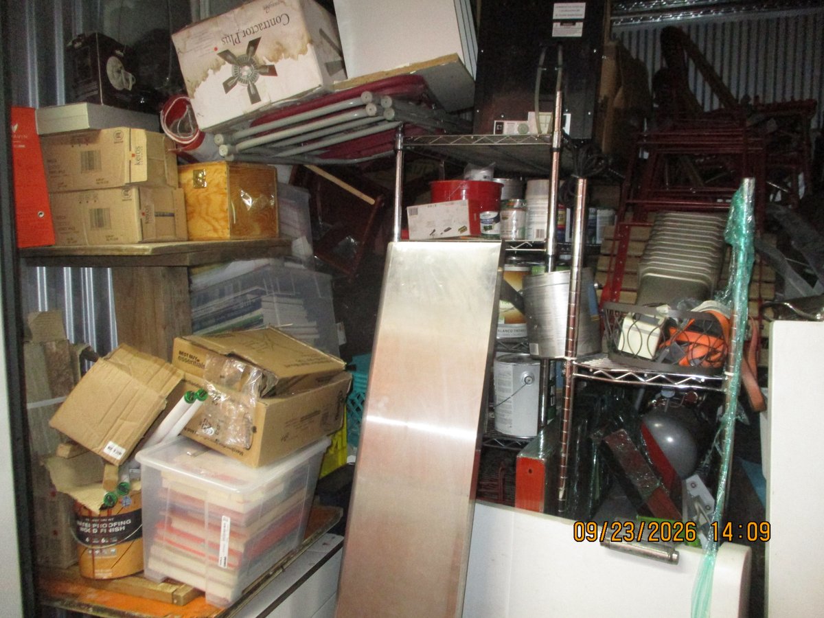 10 x 10 storage unit in Bronx, NY
