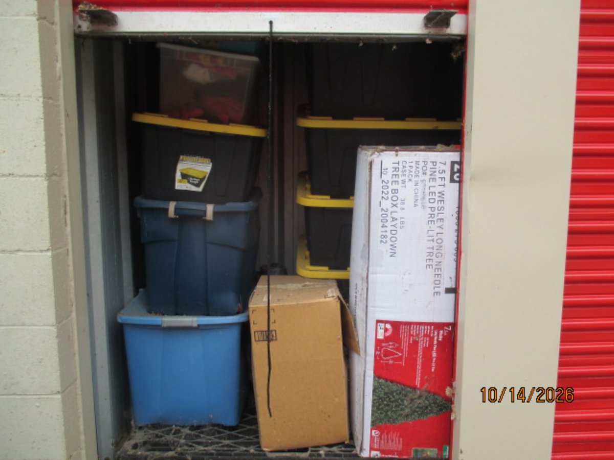 5 x 5 storage unit in East Peoria, IL