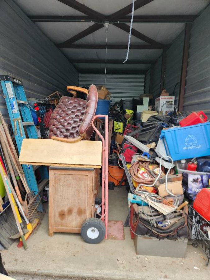9 x 23 storage unit in Chesapeake, VA