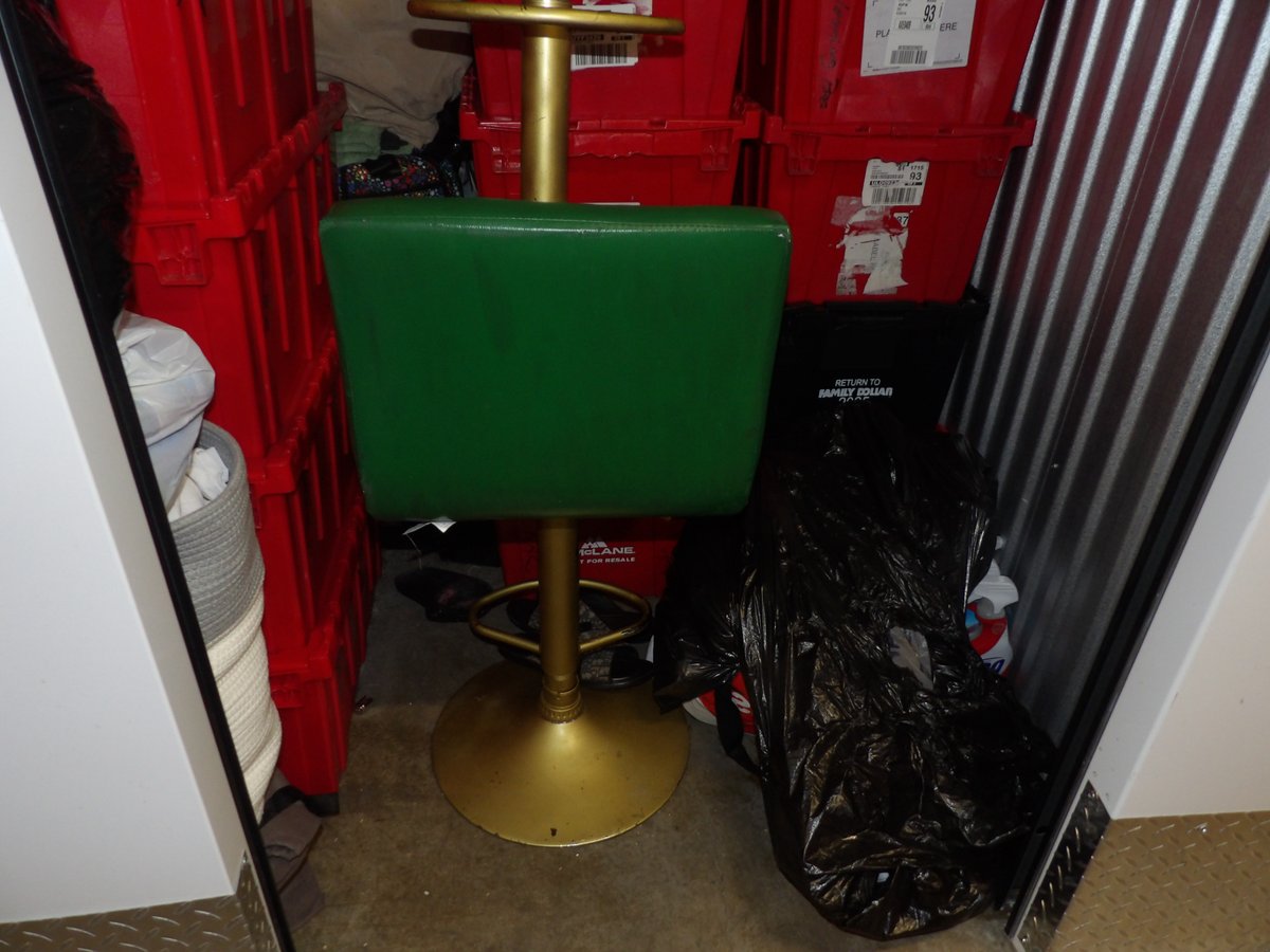 5 x 5 storage unit in Jacksonville, FL