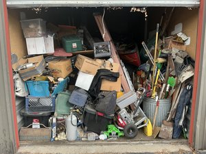 10 x 22 storage unit in Sparks, NV