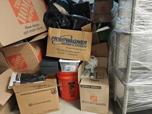 10 x 15 storage unit in Overland Park, KS