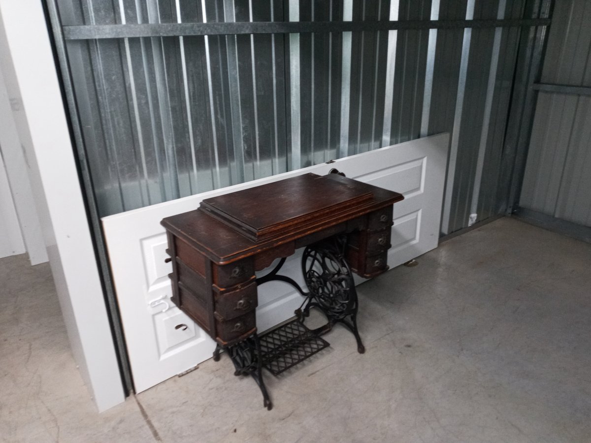 8 x 10 storage unit in St Louis, MO